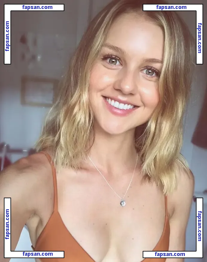 Isabelle Cornish голая фото #0126 с Онлифанс