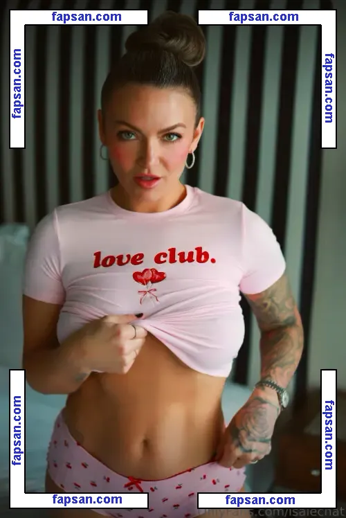 Isabelle Desjardins nude photo #0010 from OnlyFans