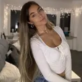 Isallieh nude #0009