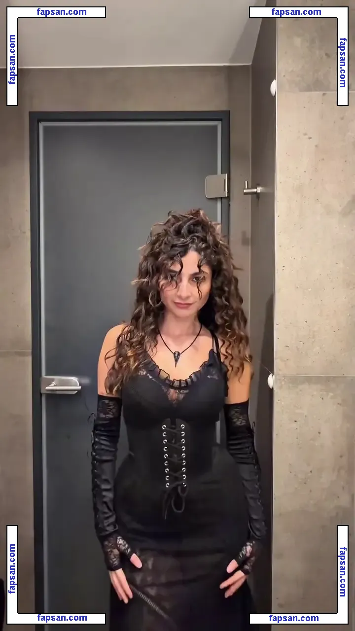 Ischtar Isik nude photo #0924 from OnlyFans