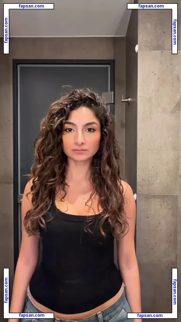 Ischtar Isik nude photo #0925 from OnlyFans