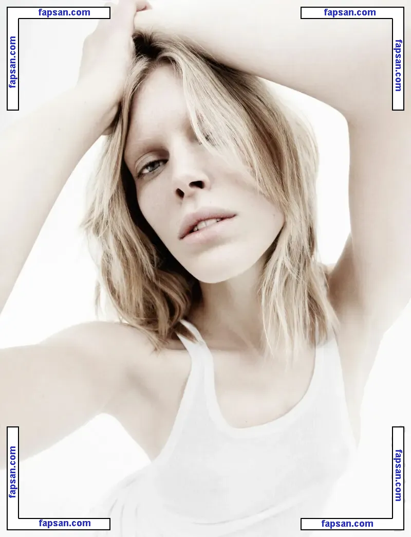 Iselin Steiro голая фото #0009 с Онлифанс