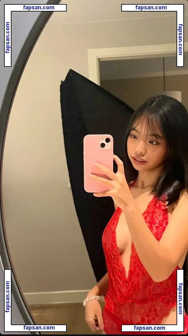 Ishi Berries nude photo #0001 from OnlyFans