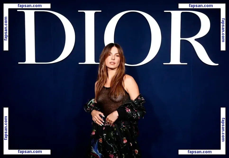 Isis Valverde nude photo #0116 from OnlyFans