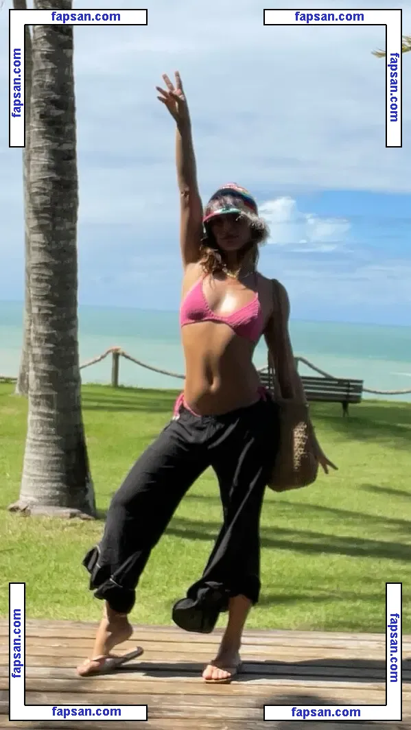 Isis Valverde nude photo #0275 from OnlyFans