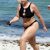 Iskra Lawrence голая #1106