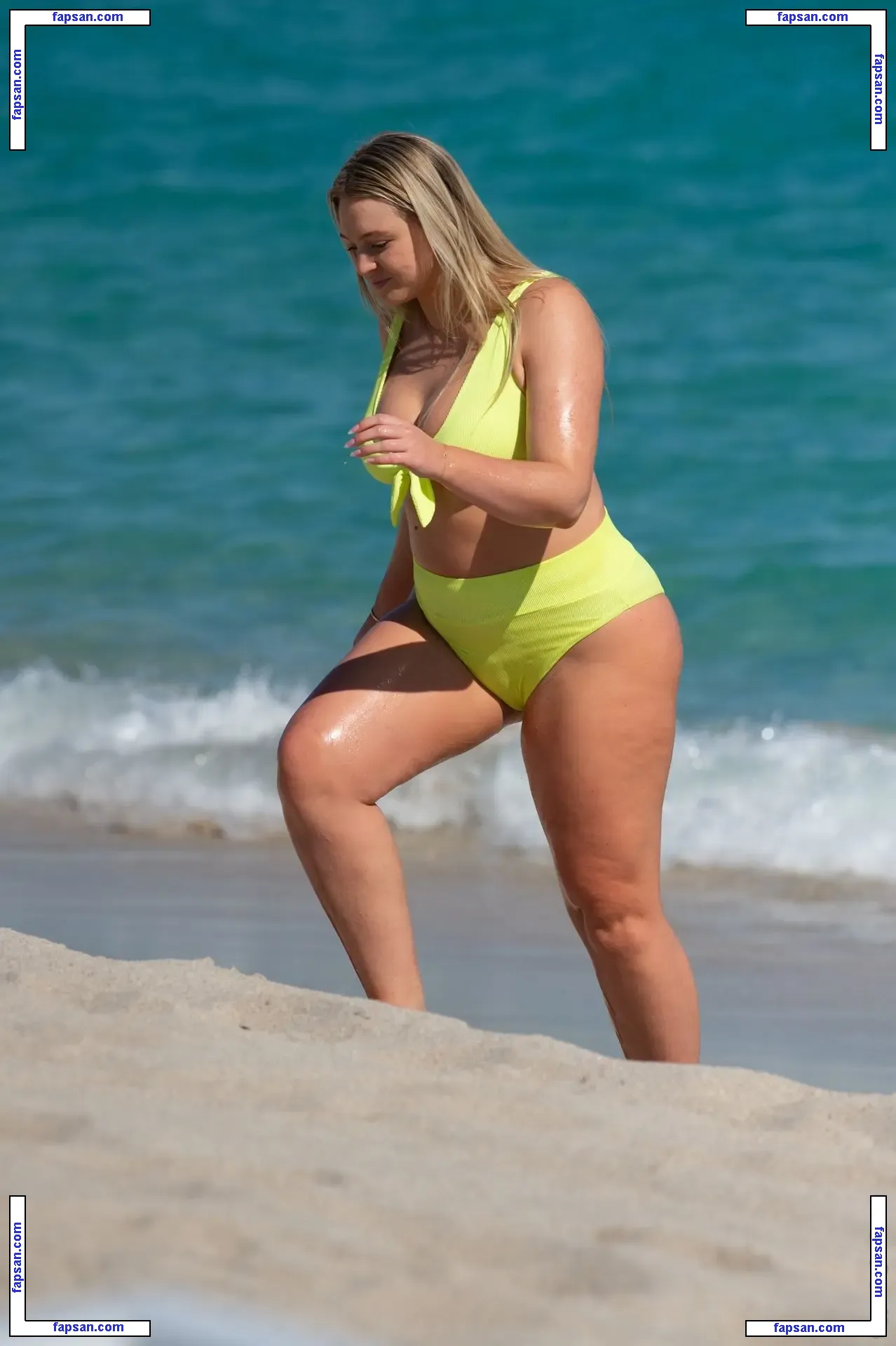 Iskra Lawrence / iskra nude photo #2007 from OnlyFans