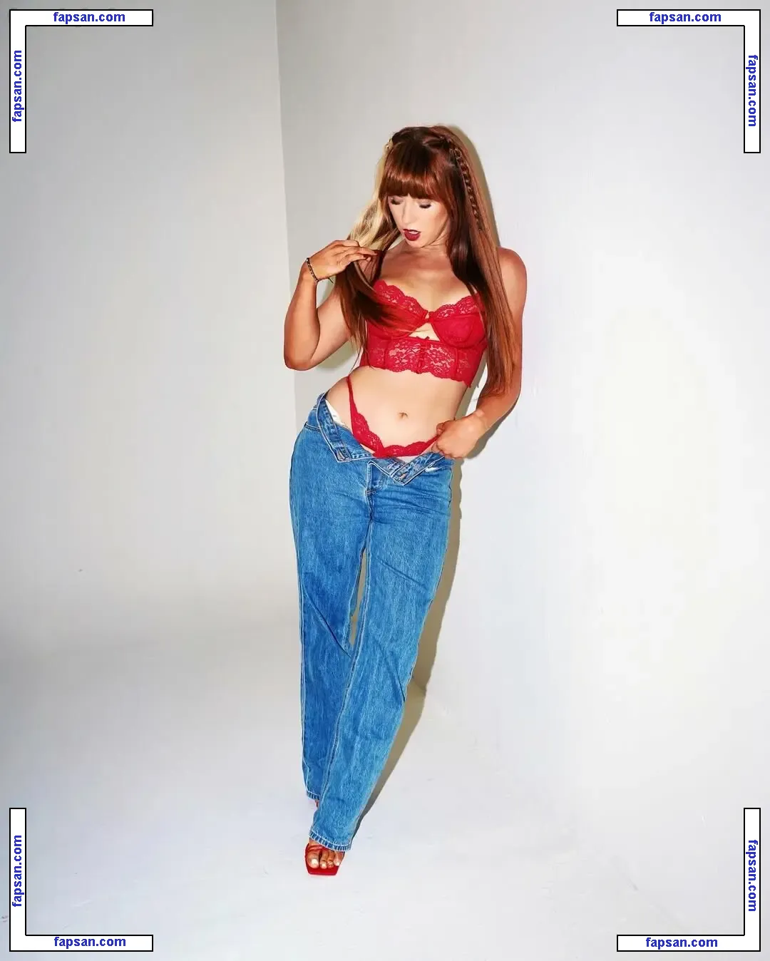 Isla Dawn голая фото #0129 с Онлифанс