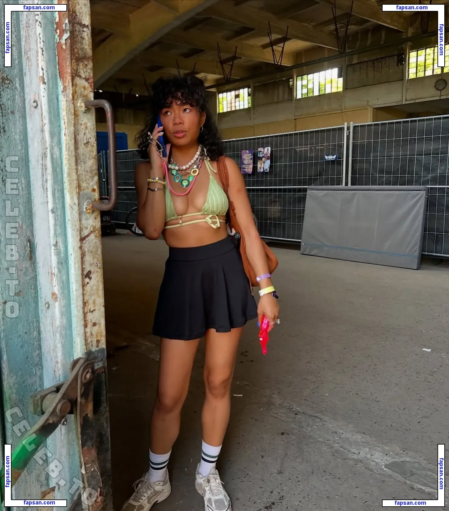 Isobelle Marie Erdrich голая фото #0005 с Онлифанс