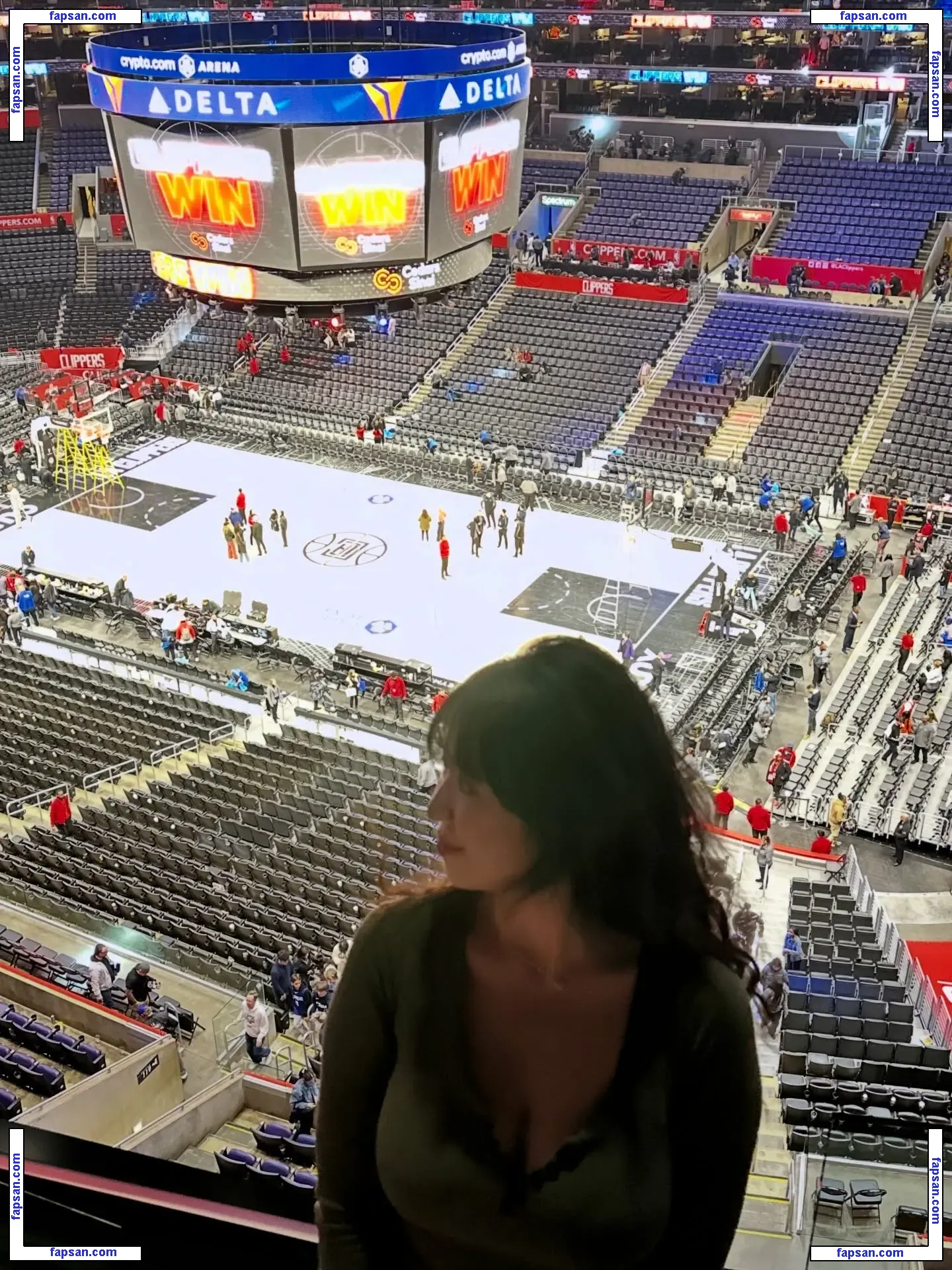 issacanss голая фото #0007 с Онлифанс