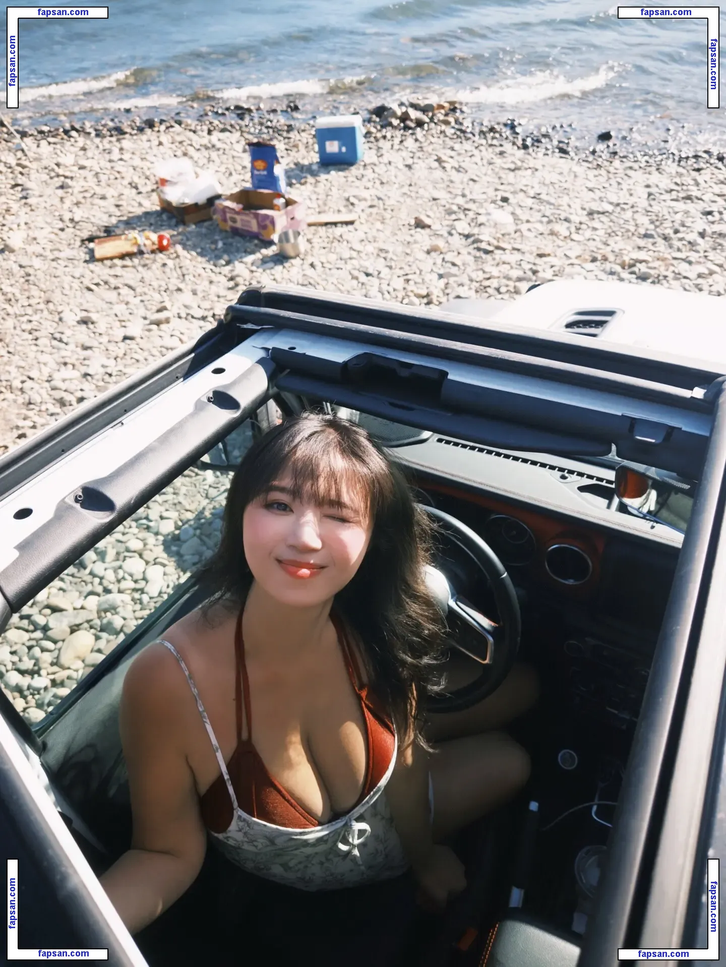 issacanss голая фото #0012 с Онлифанс