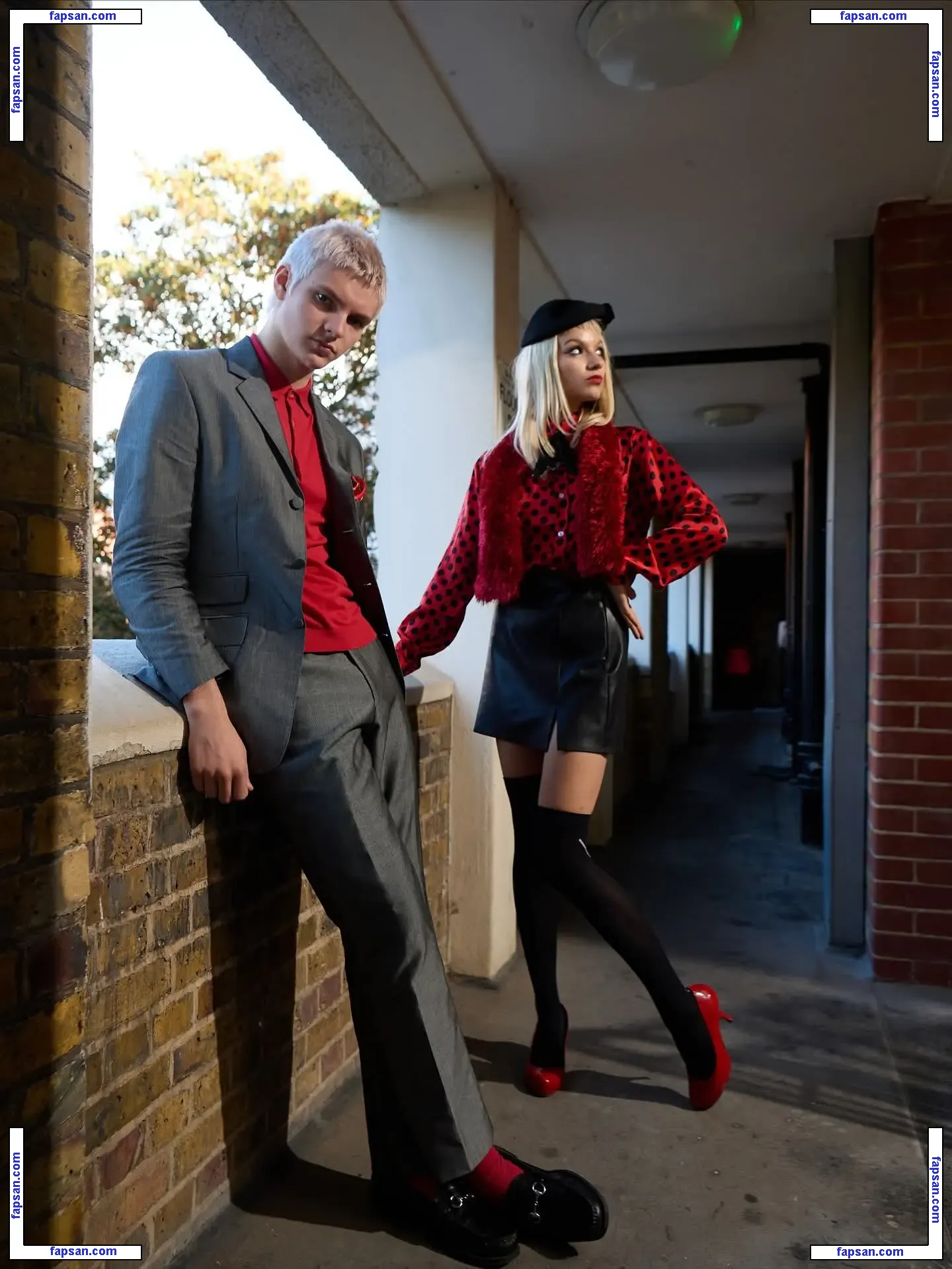 Issey Carts голая фото #0023 с Онлифанс