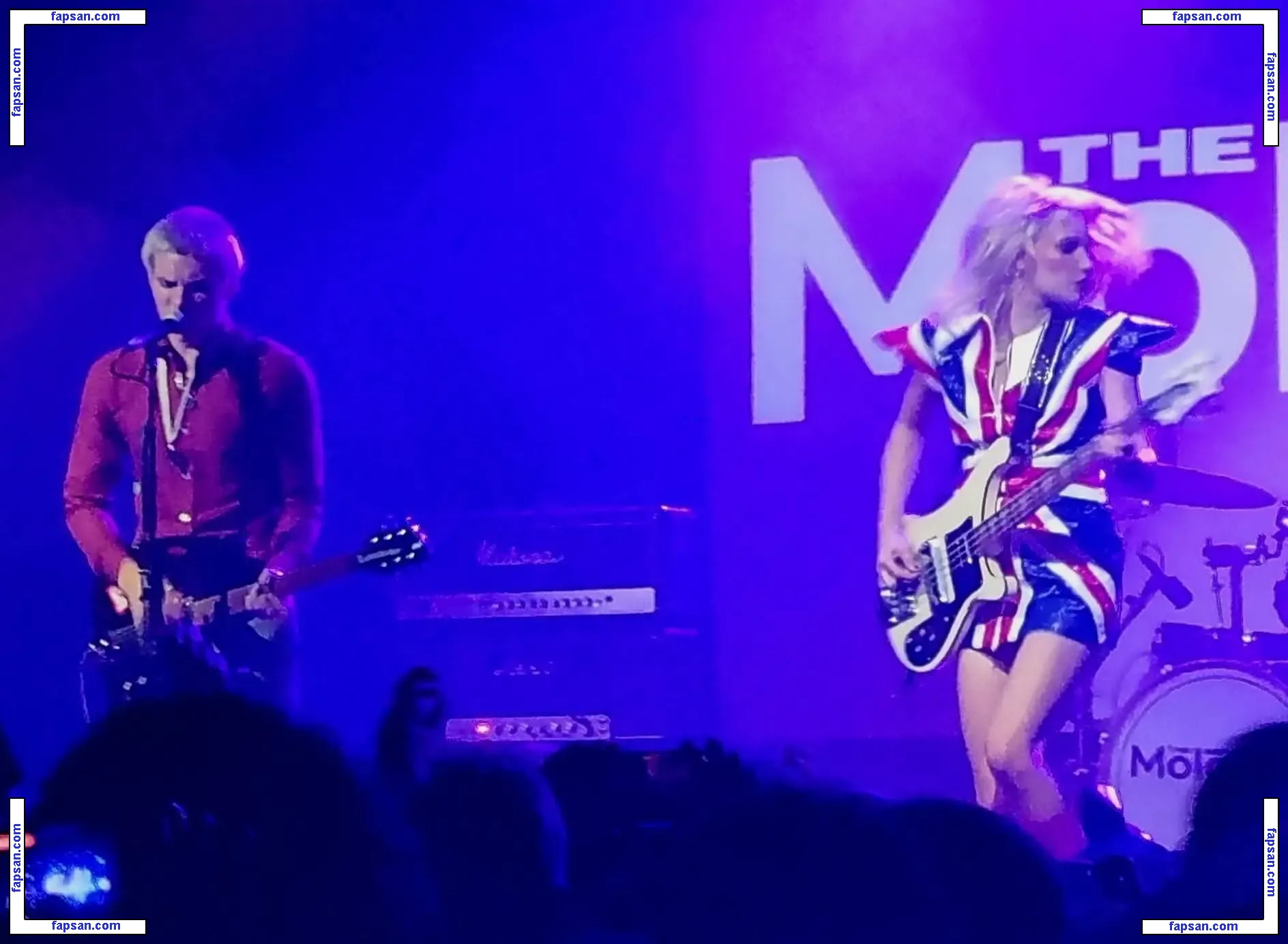 Issey Carts голая фото #0029 с Онлифанс