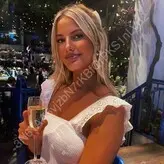 Issy Anderson голая #0020