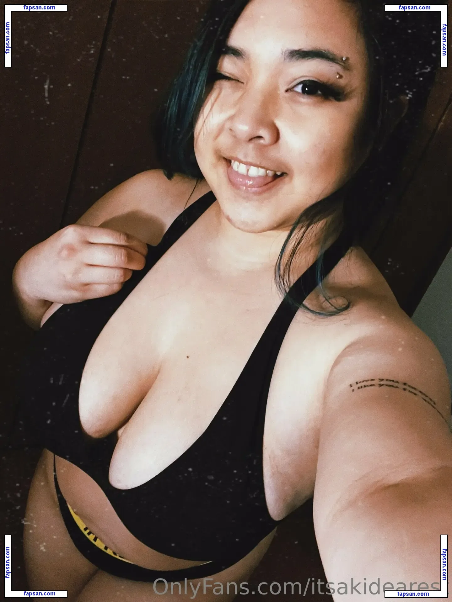 itsakidearest nude photo #0002 from OnlyFans
