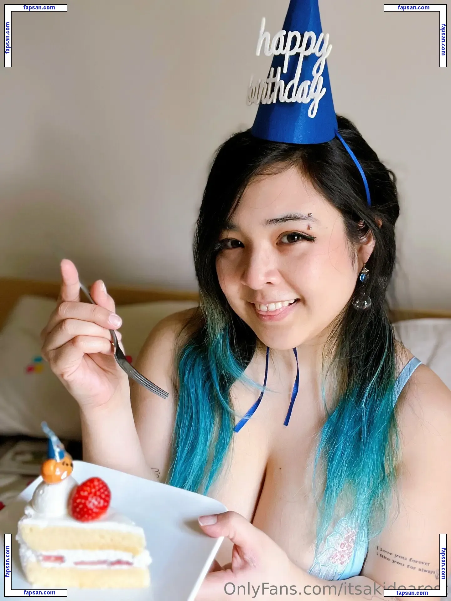 itsakidearest / akidearest голая фото #0067 с Онлифанс