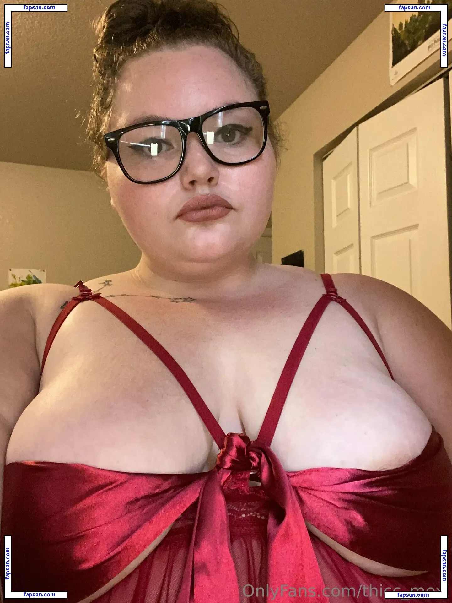 itsaura.bb nude photo #0018 from OnlyFans