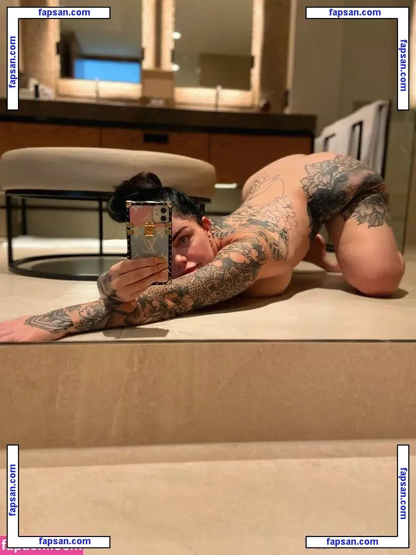 itsbelindabxtch nude photo #0002 from OnlyFans