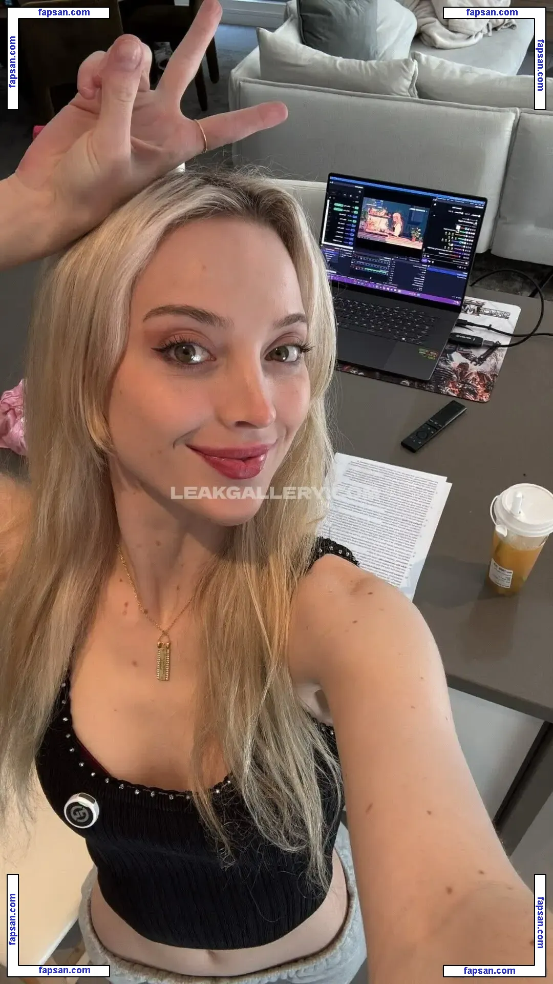 itsbubbell nude photo #0009 from OnlyFans