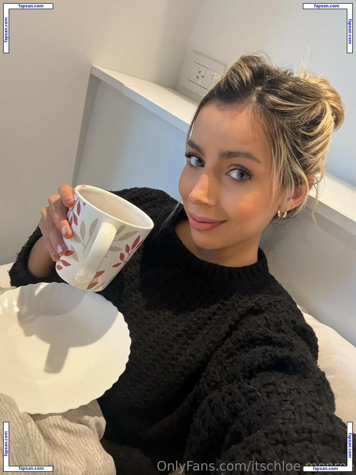 itschloe.monroe nude photo #0006 from OnlyFans