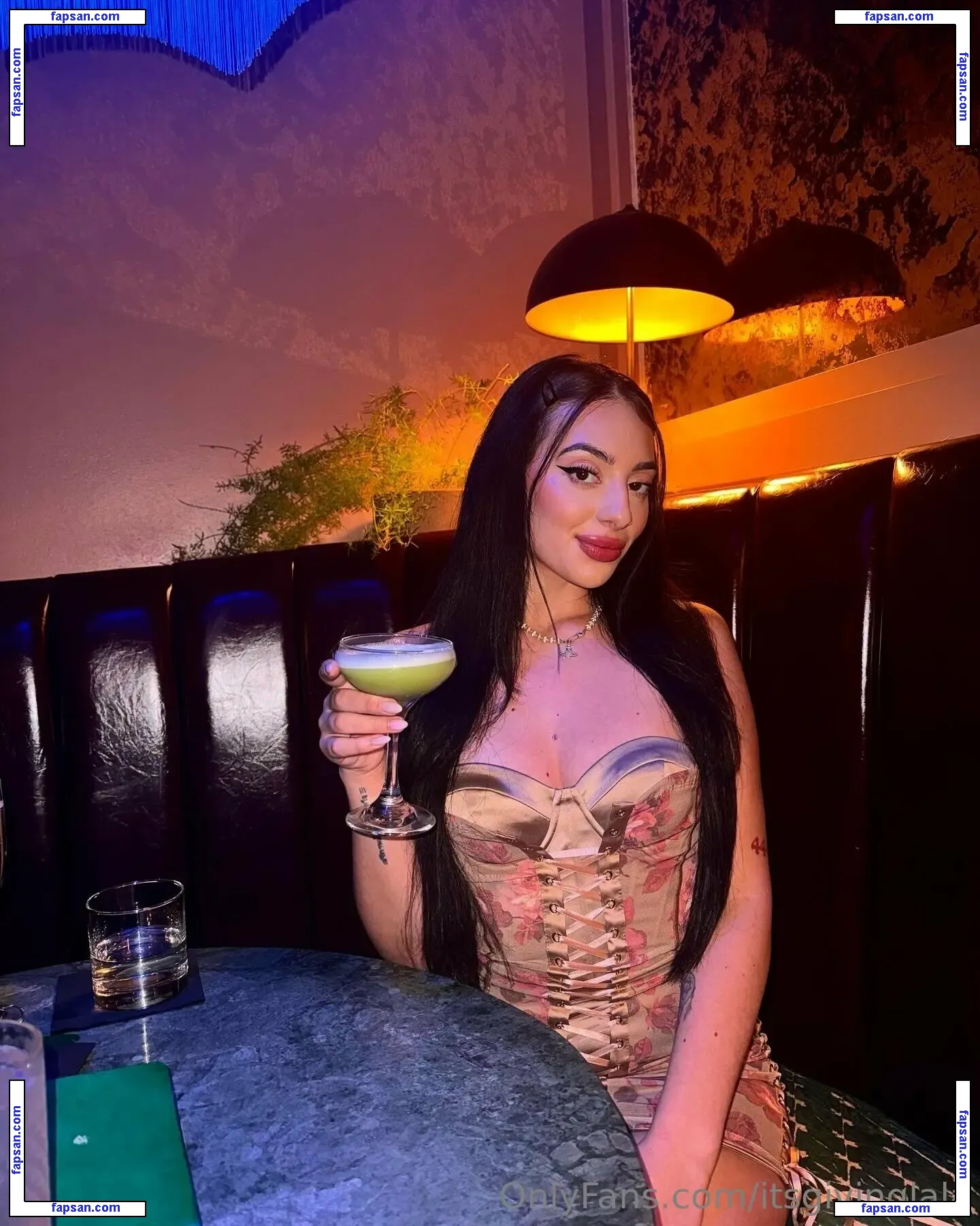 itsgivinglala nude photo #0001 from OnlyFans