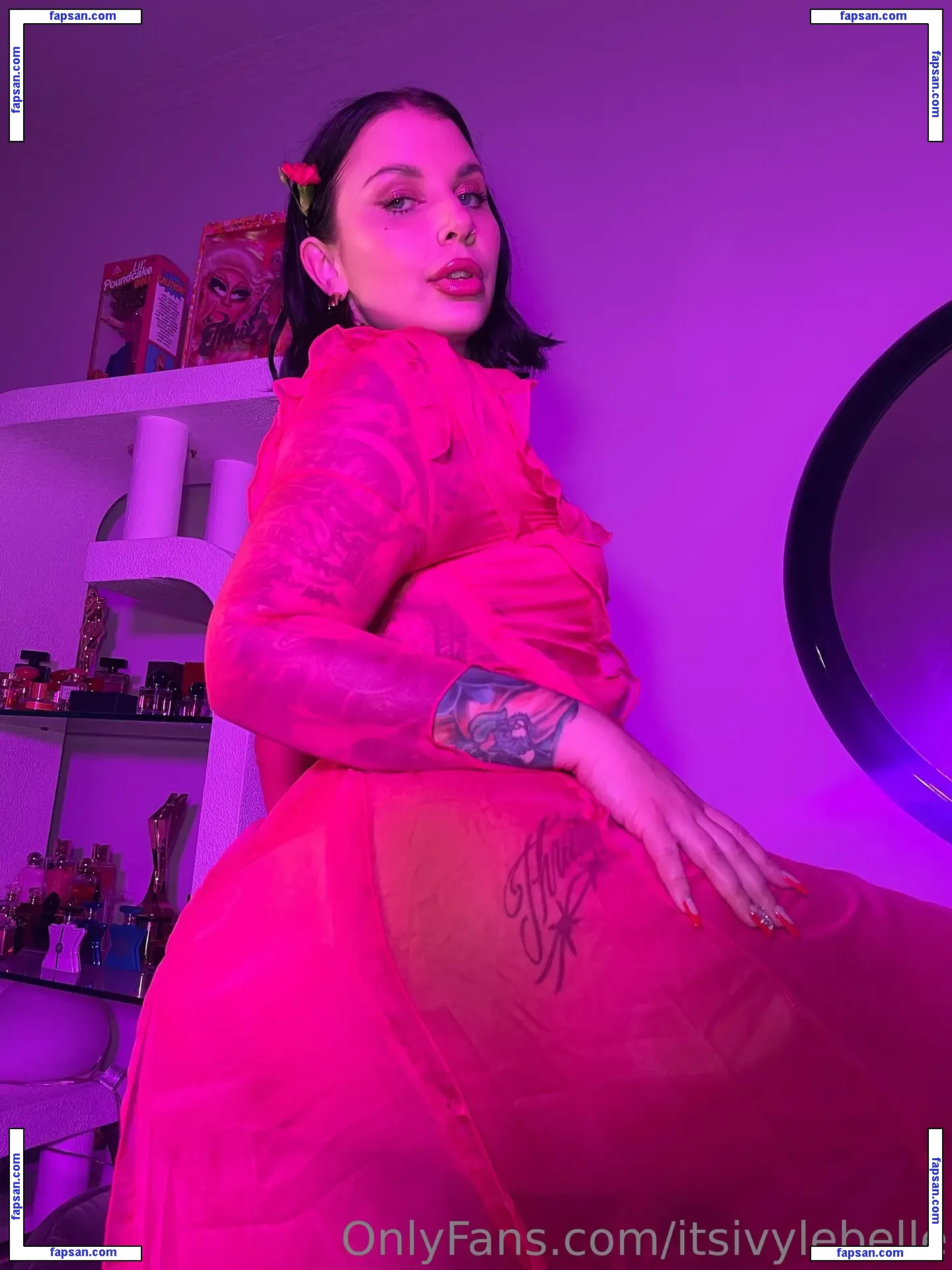 itsivylebelle nude photo #0139 from OnlyFans