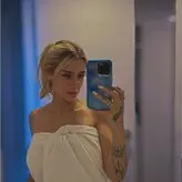 Itslilirose голая #0010