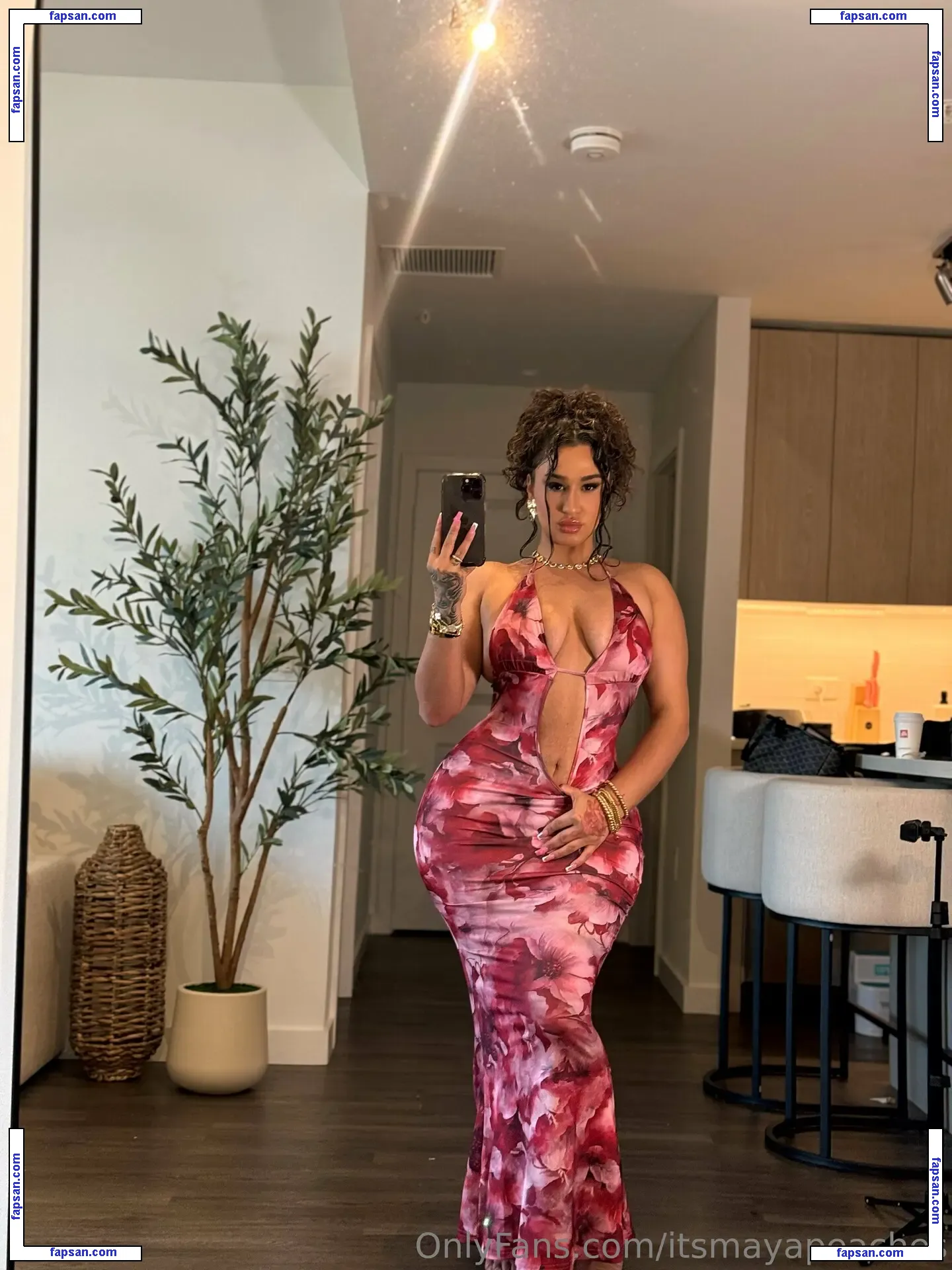 itsmayapeaches nude photo #0026 from OnlyFans