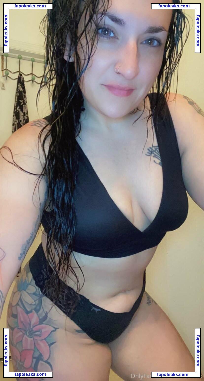 itsmellybaybee / itsmebayley23 nude photo #0017 from OnlyFans