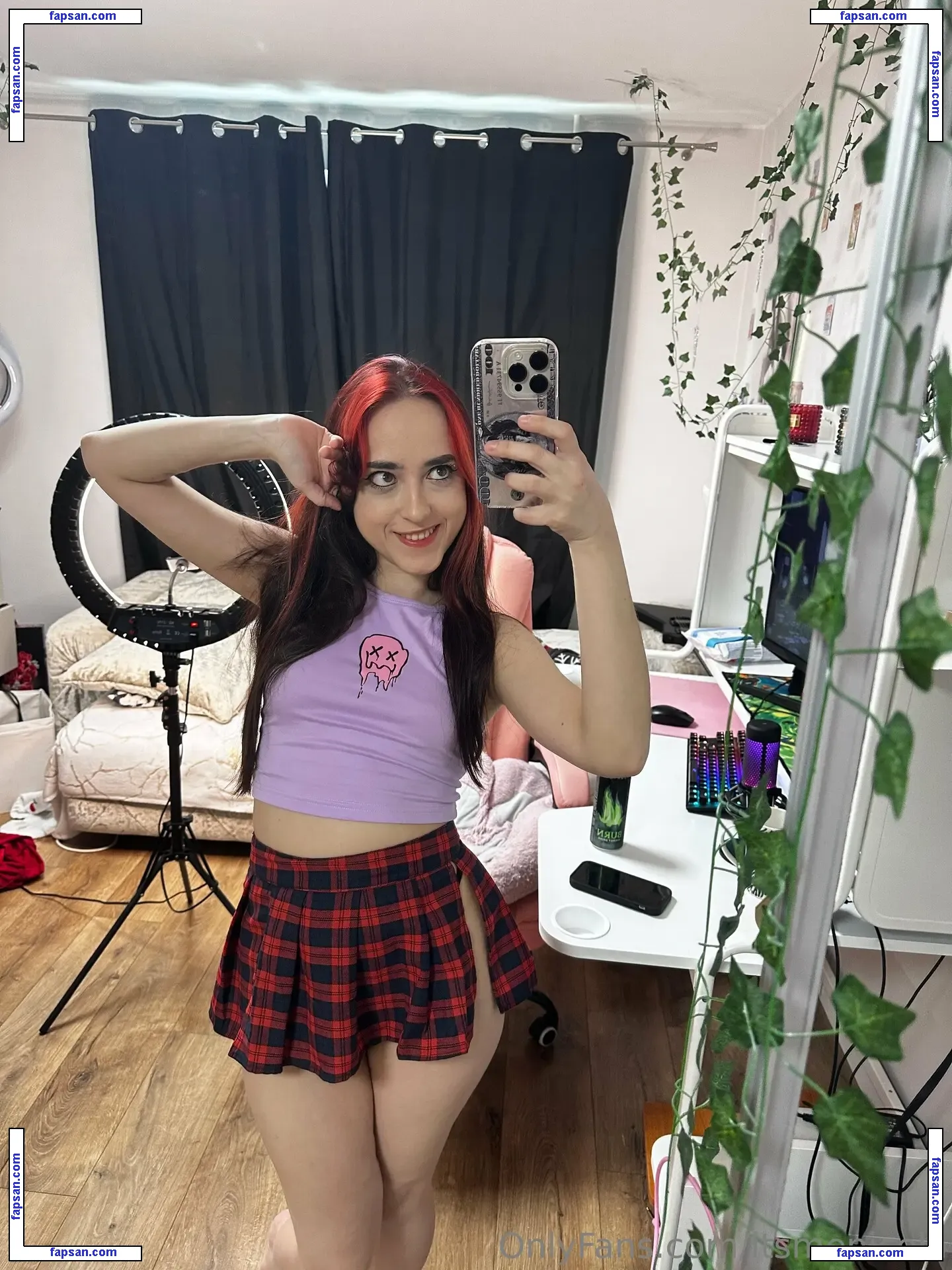 itsmenicola nude photo #0008 from OnlyFans