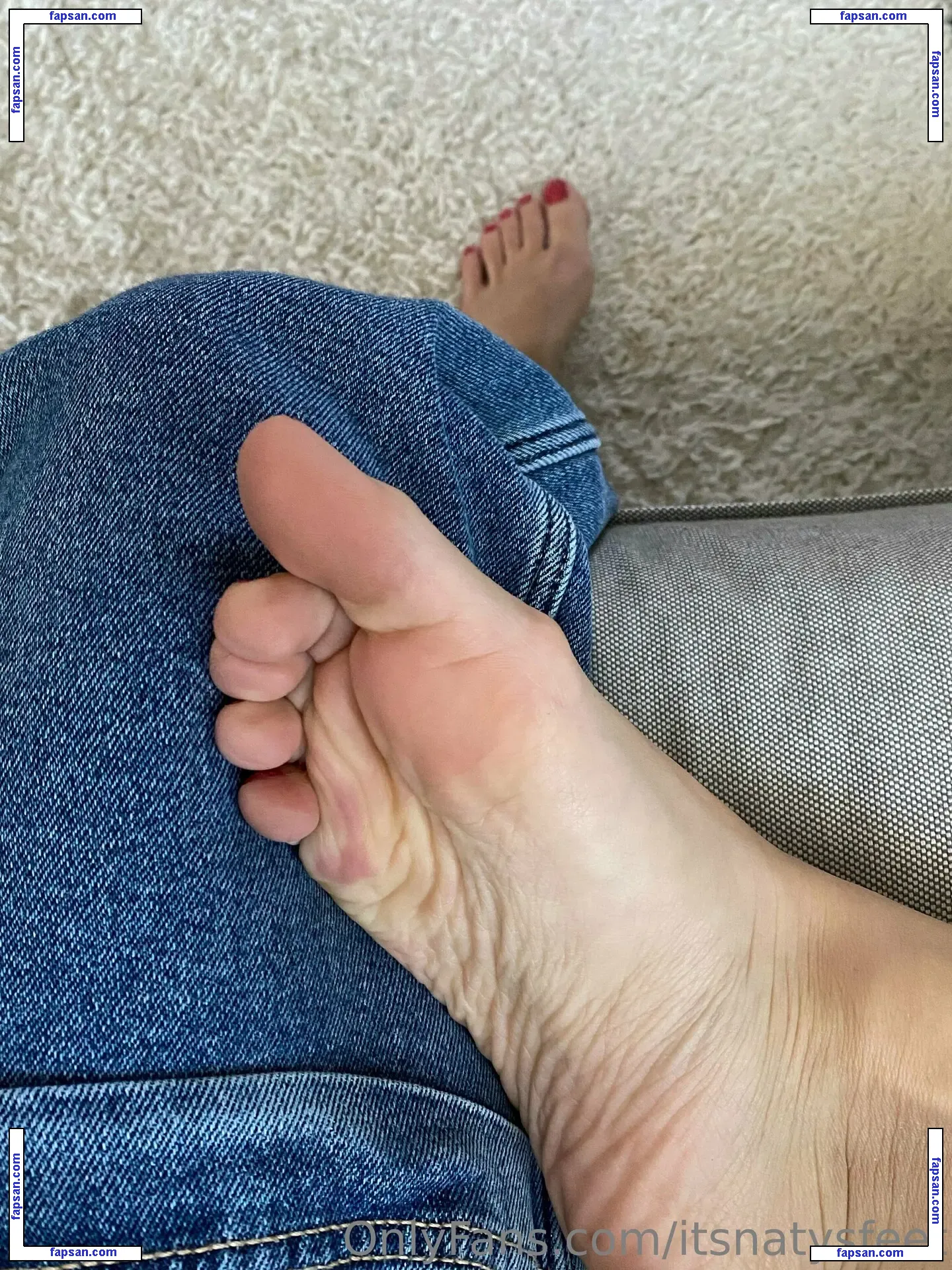 itsnatysfeet nude photo #0011 from OnlyFans