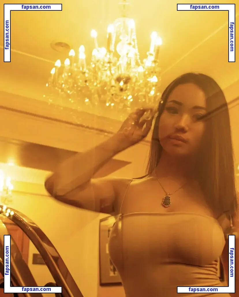 itsnickytran nude photo #0008 from OnlyFans