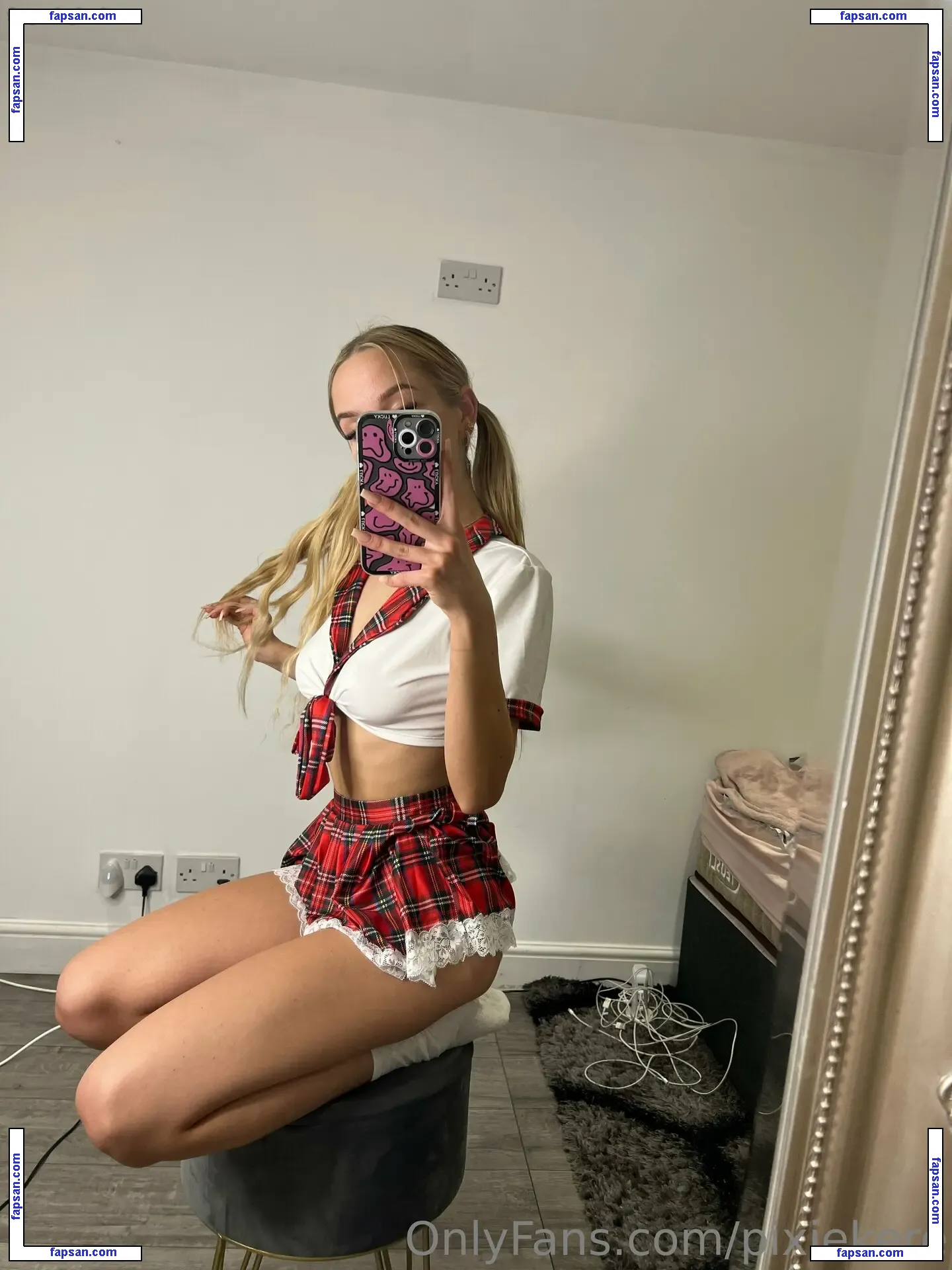 itsnotkerre nude photo #0020 from OnlyFans