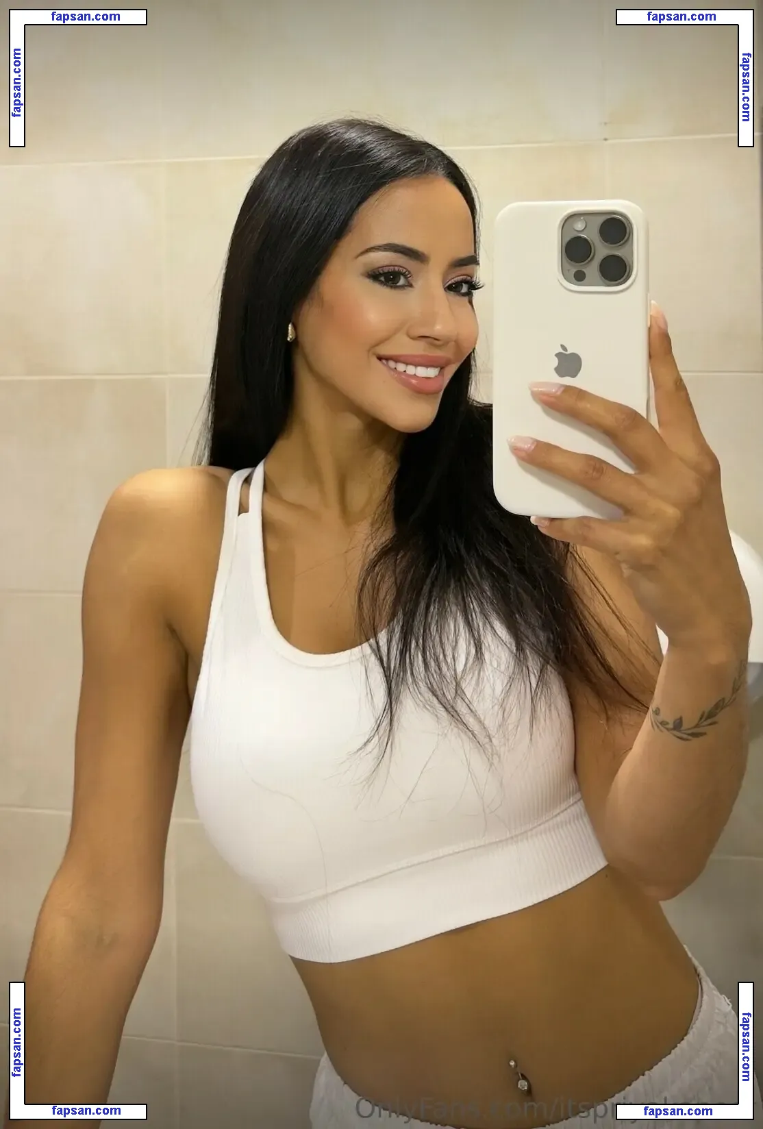 itspriyakapoor голая фото #0001 с Онлифанс