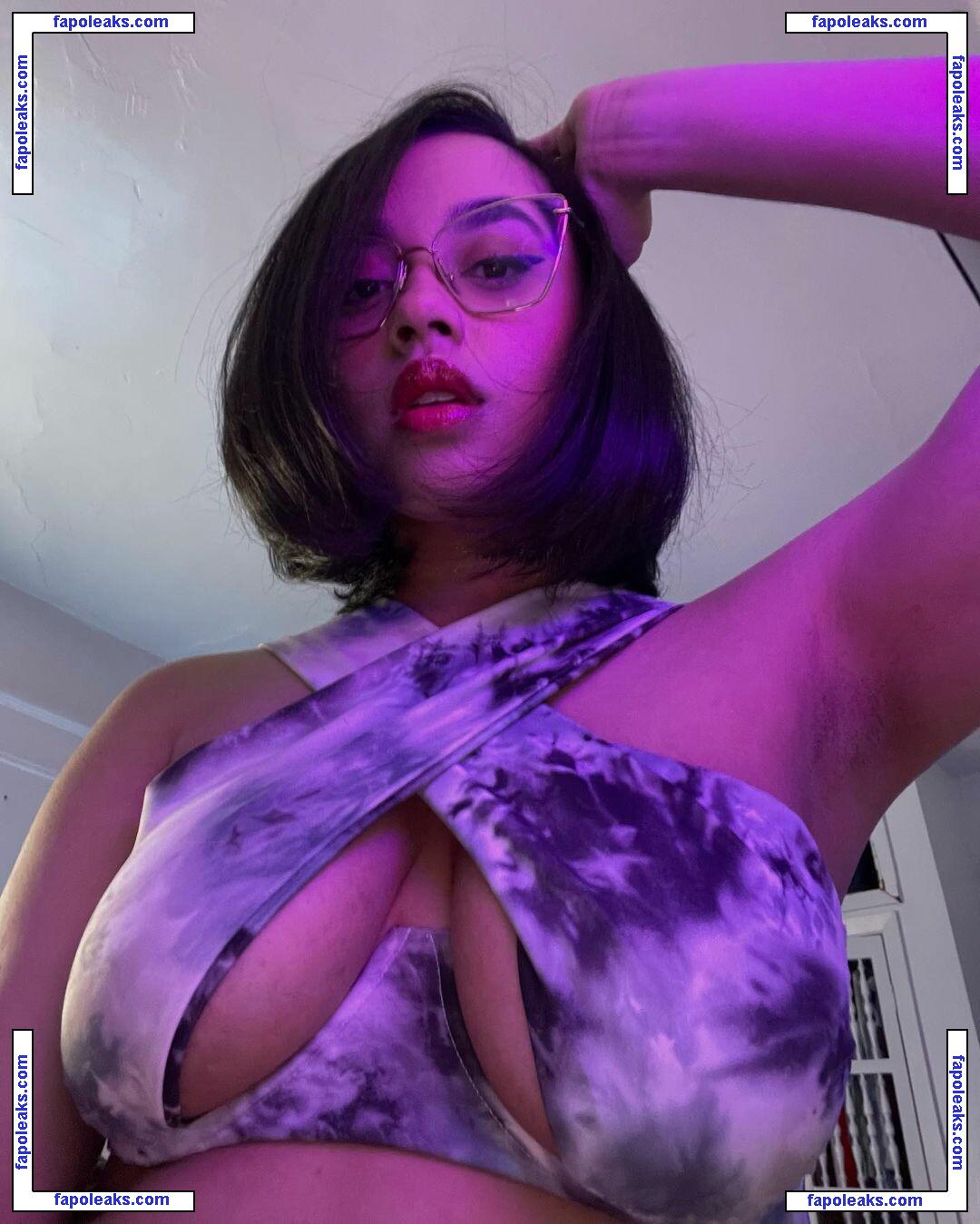 itsqueennovaa nude photo #0040 from OnlyFans