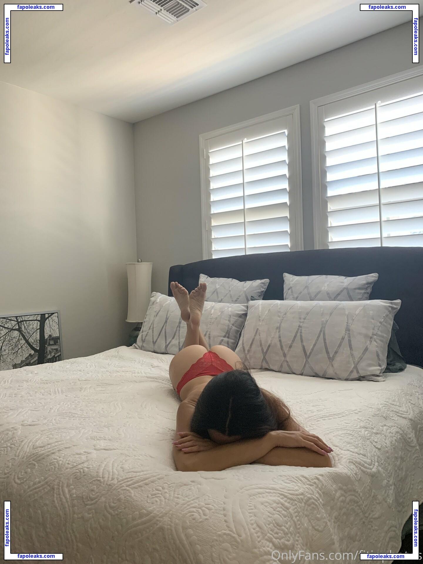 itssexykelly nude photo #0013 from OnlyFans