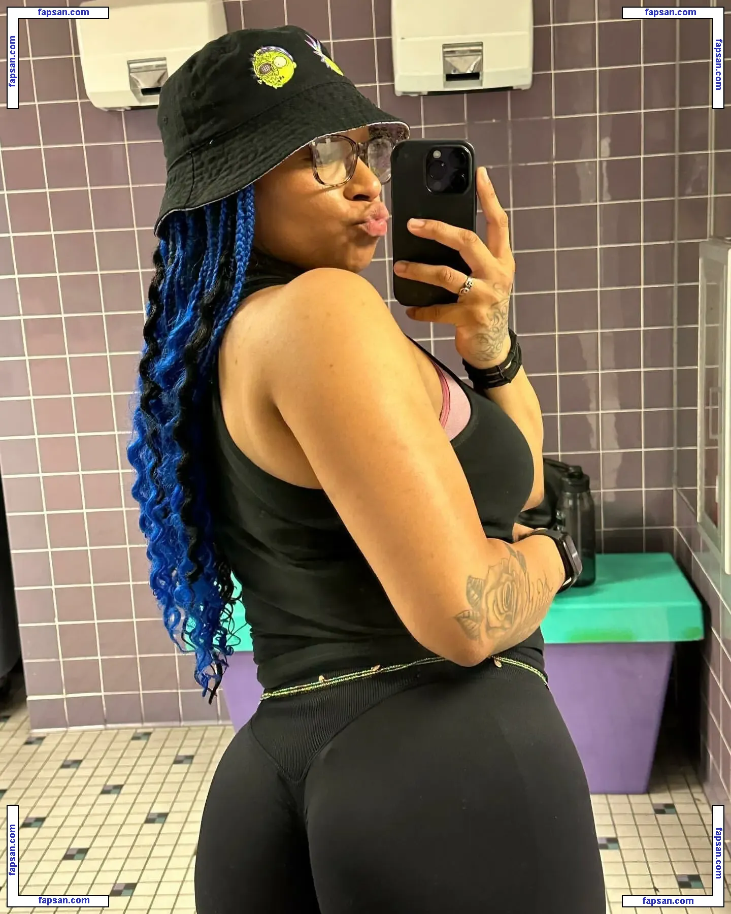 itstaytaybaybee голая фото #0020 с Онлифанс