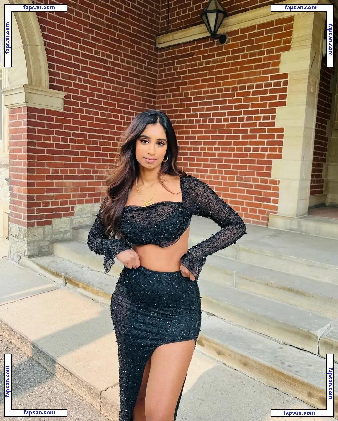itsyourgirlshelina nude photo #0014 from OnlyFans
