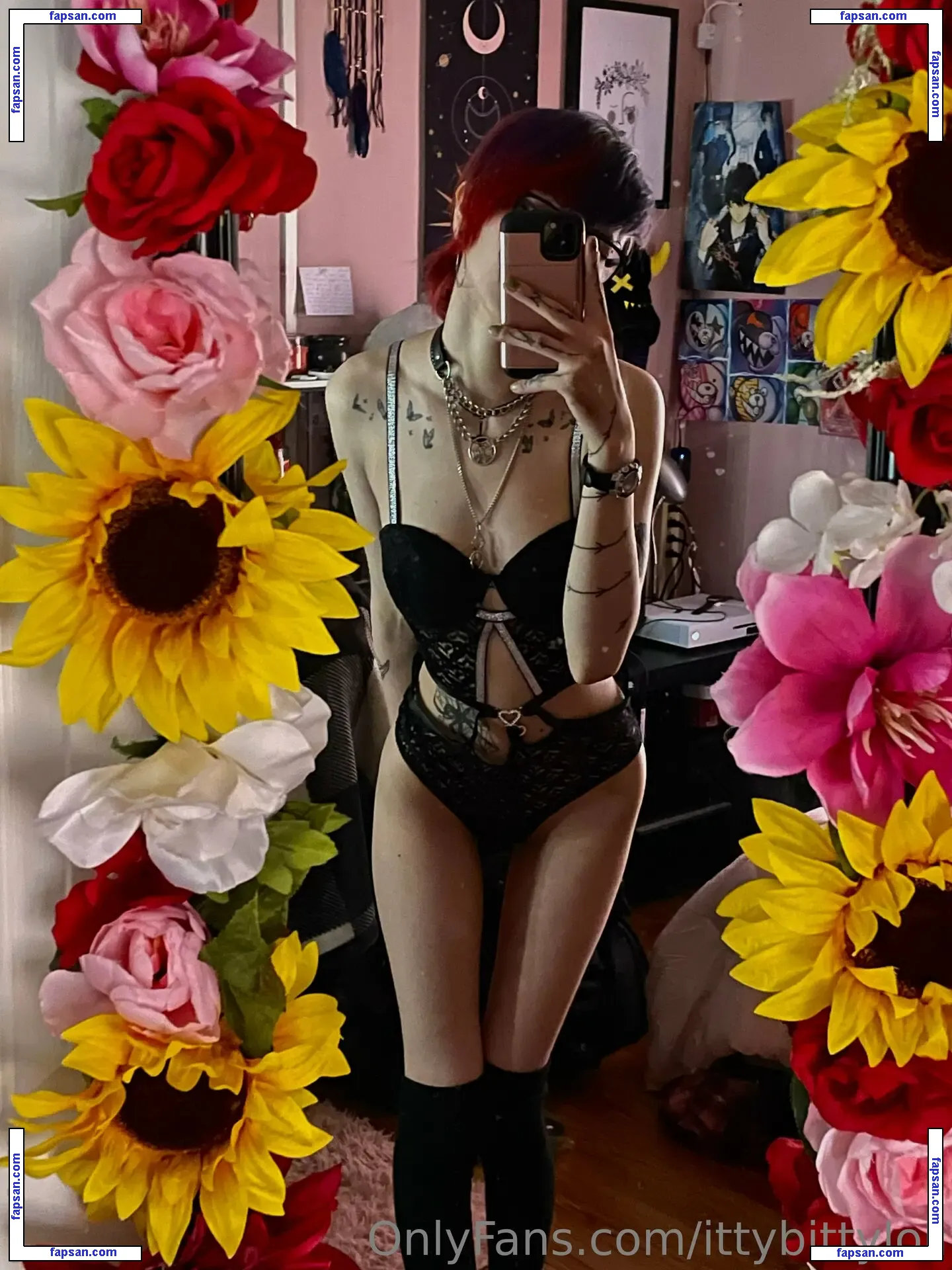 ittybittyloli / ittybitty_lilbit nude photo #0010 from OnlyFans