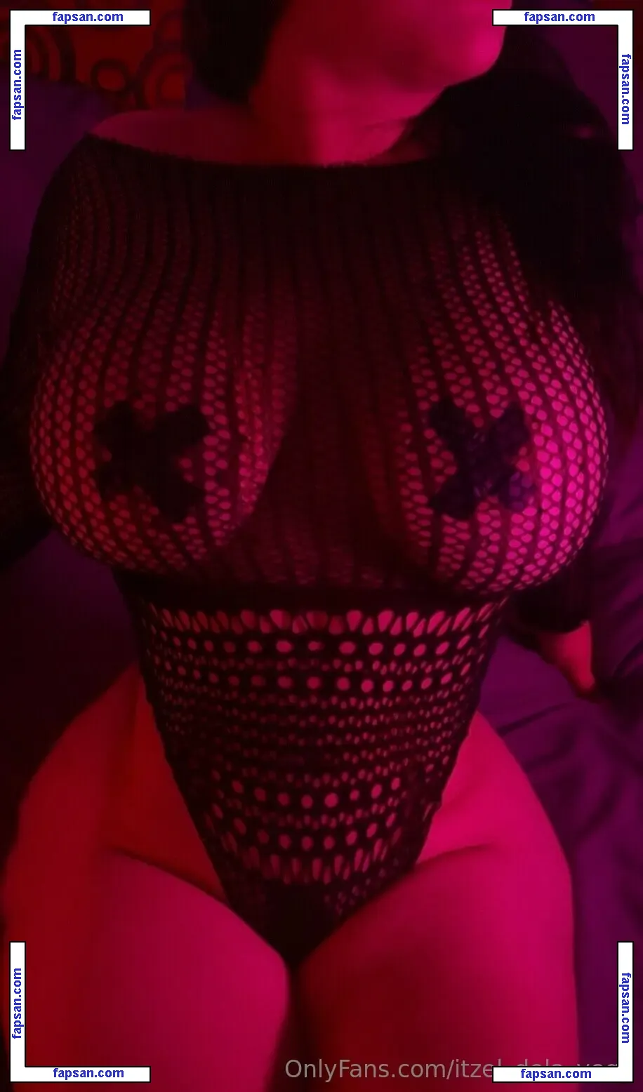 Itzel De La Vega nude photo #0007 from OnlyFans