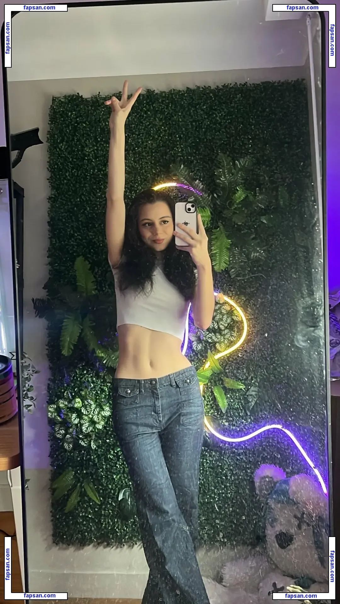 iunanovaa голая фото #0005 с Онлифанс