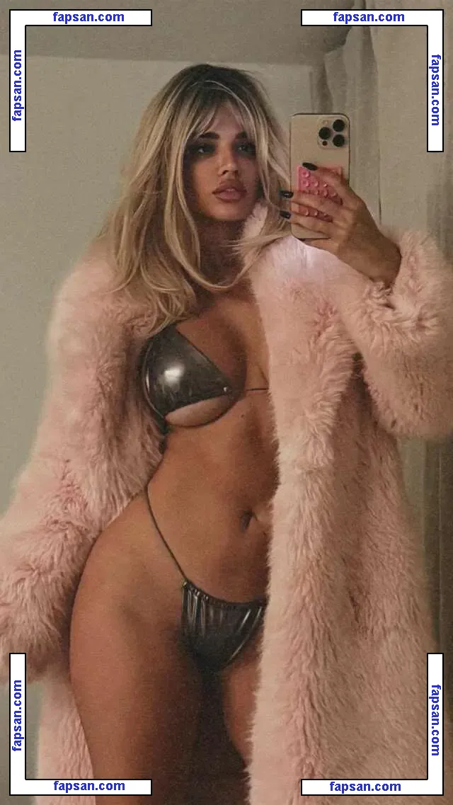 Ivana Knoll nude photo #0363 from OnlyFans