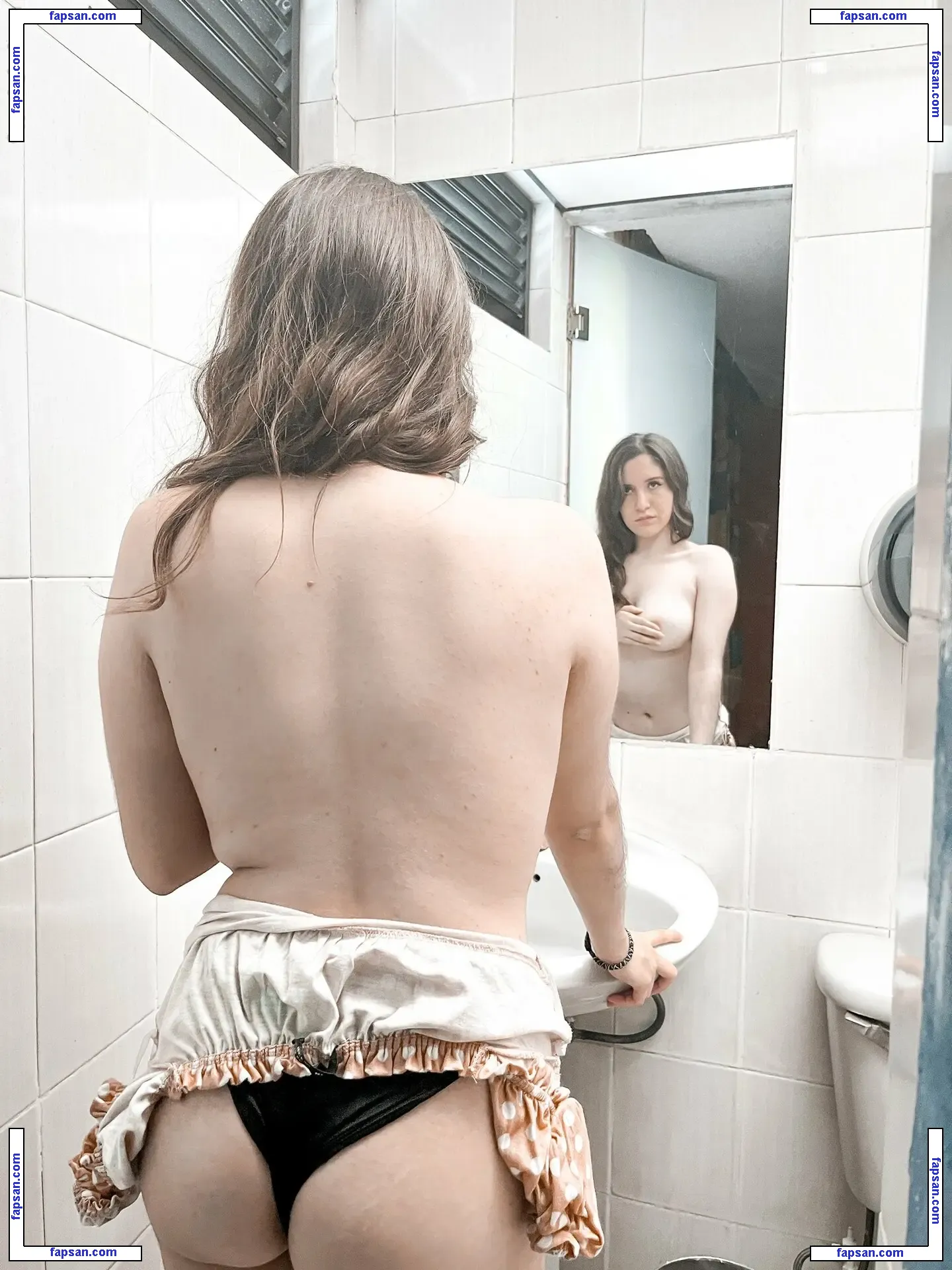 Ivanna Vega nude photo #0005 from OnlyFans