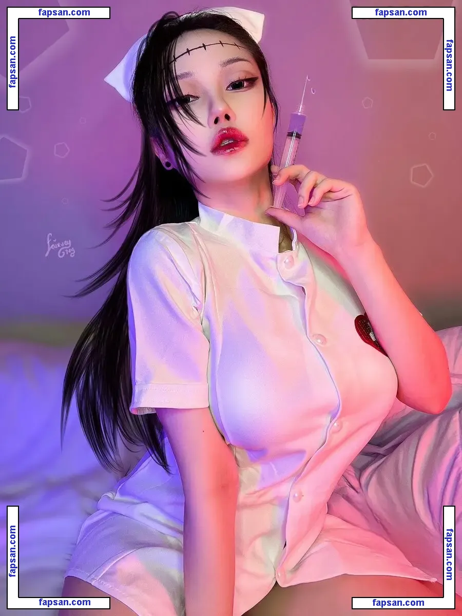 Ivy Faixvey nude photo #0001 from OnlyFans