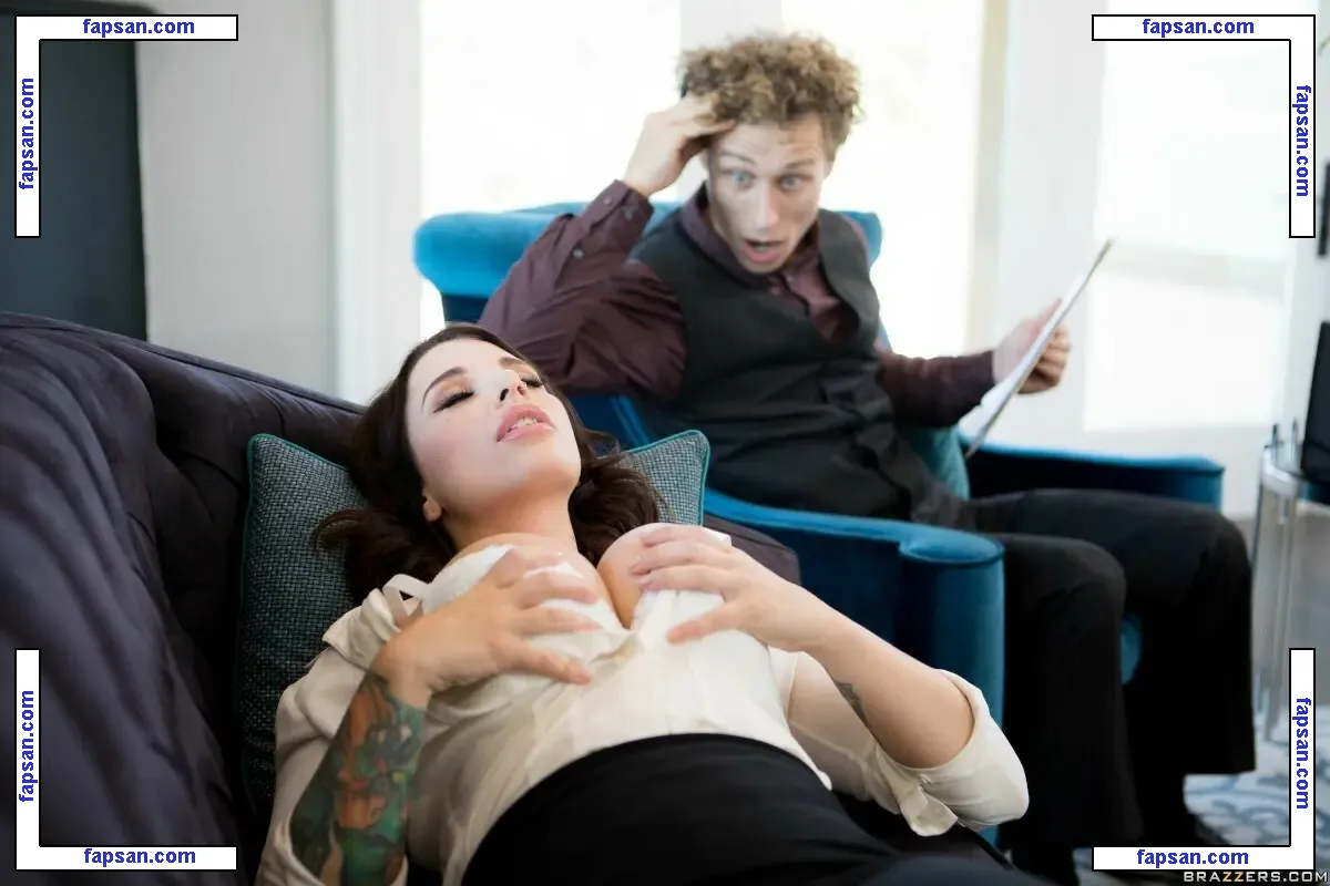 Ivy Lebelle nude photo #0605 from OnlyFans