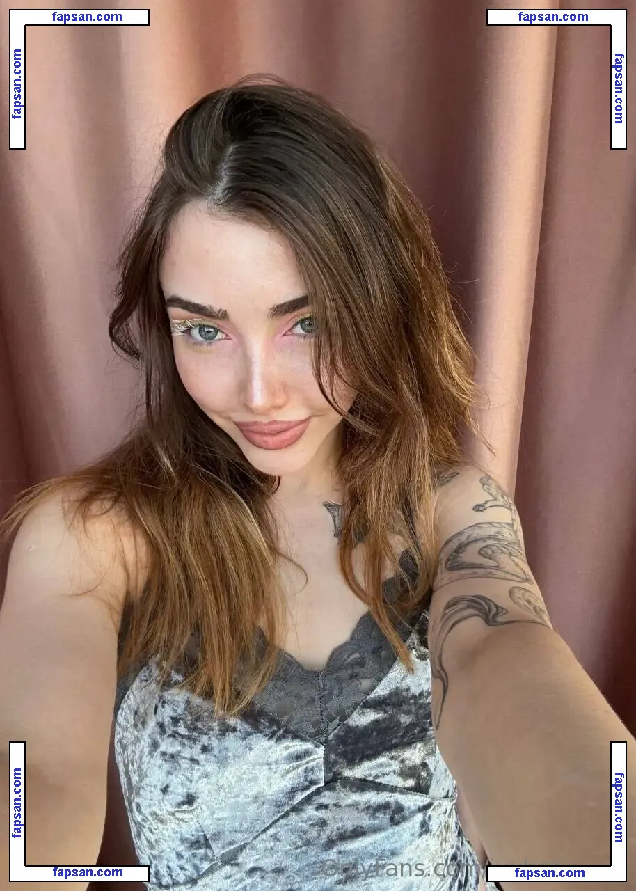 ivybaby_vip nude photo #0060 from OnlyFans