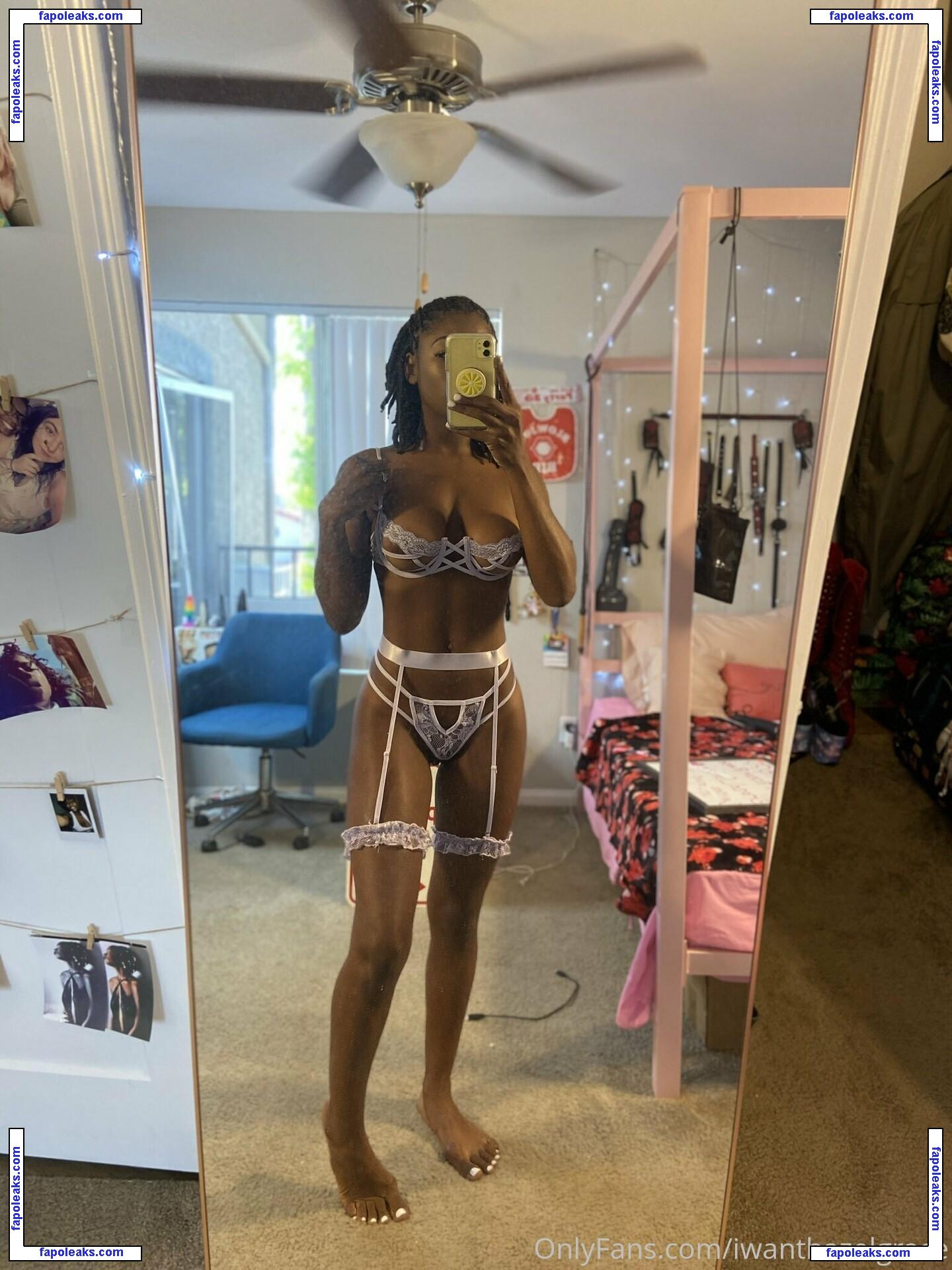 iwanthazelgrace nude photo #0015 from OnlyFans