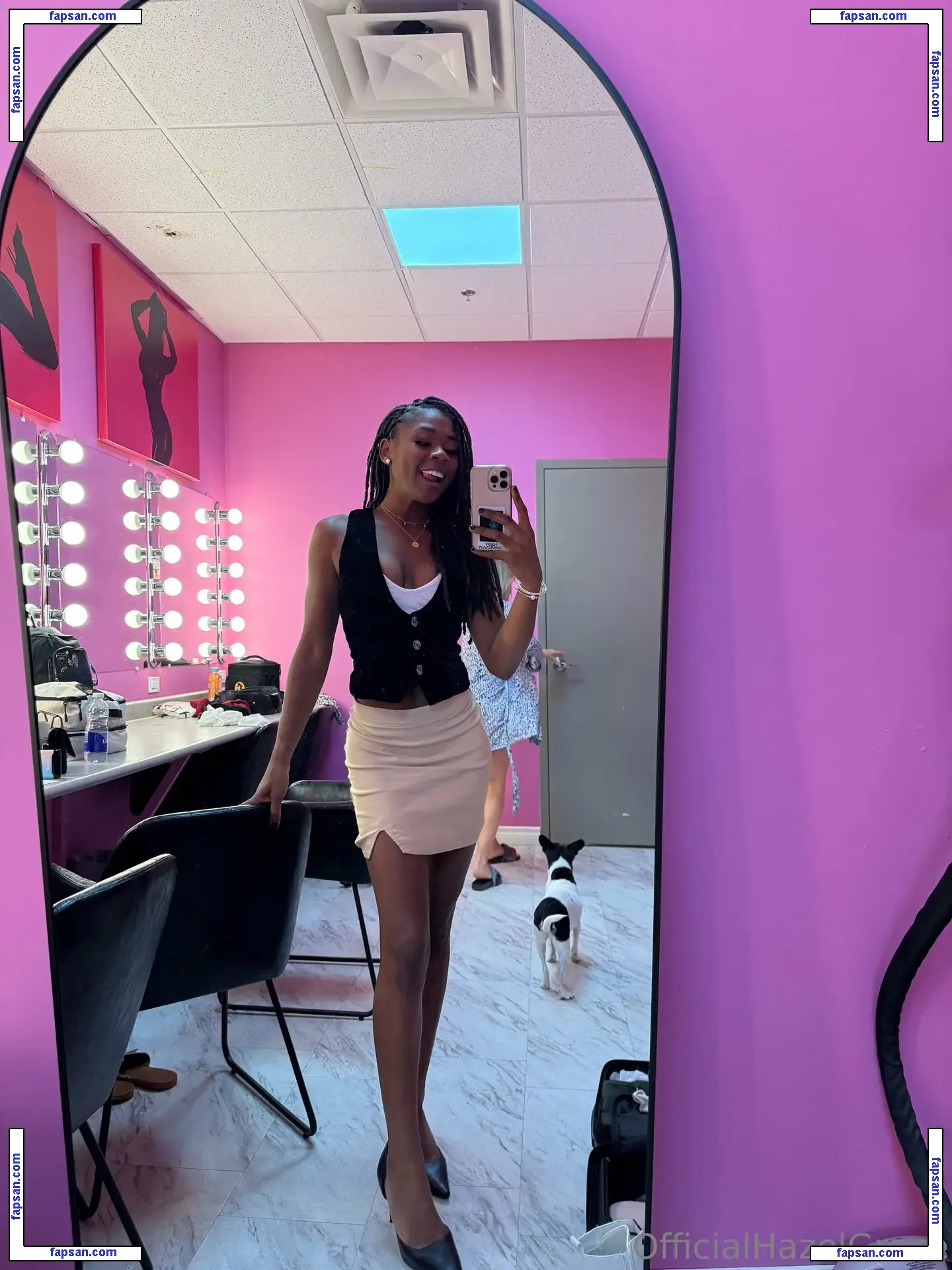 iwanthazelgrace nude photo #0044 from OnlyFans