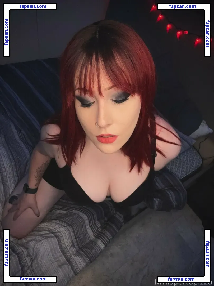 iwhispertopizza nude photo #0004 from OnlyFans