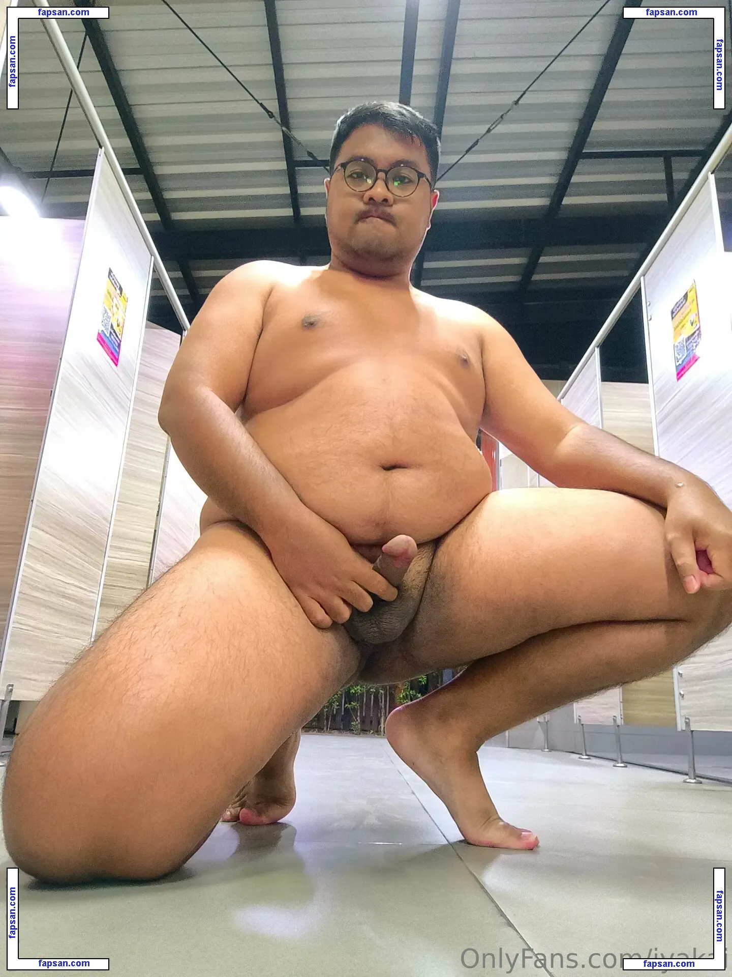 iyakai nude photo #0013 from OnlyFans